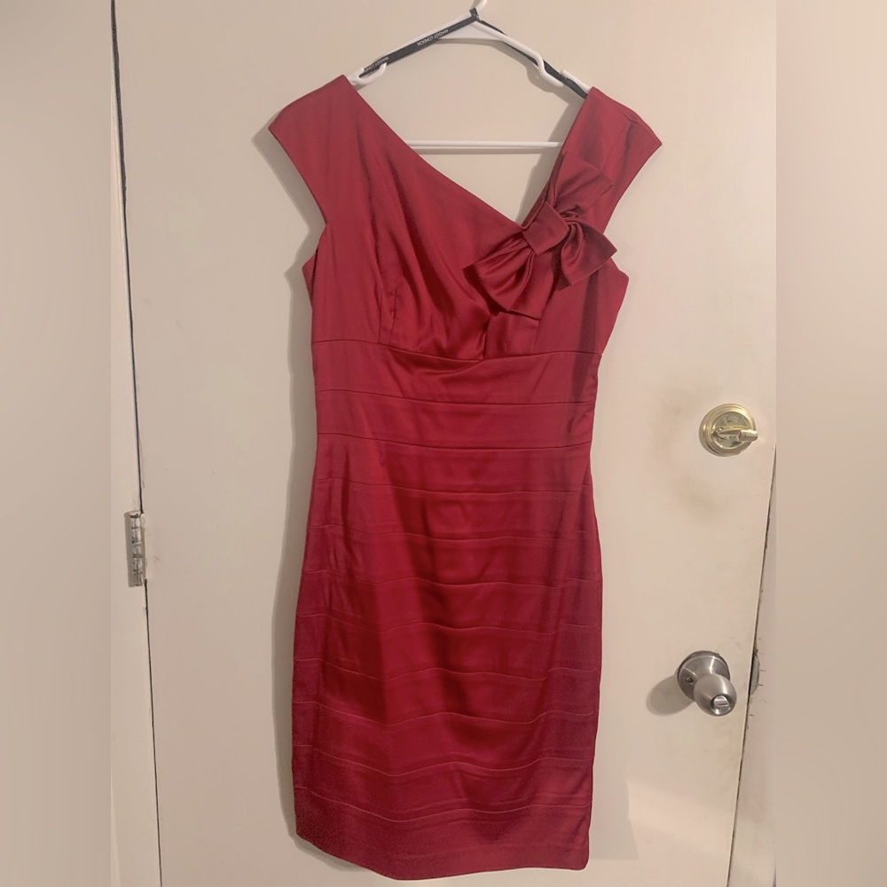 Maggy London dark pink satin dress